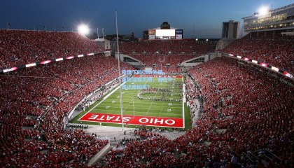 疫情下的CBA外援，重启遥遥无期，留在中国还是回家？